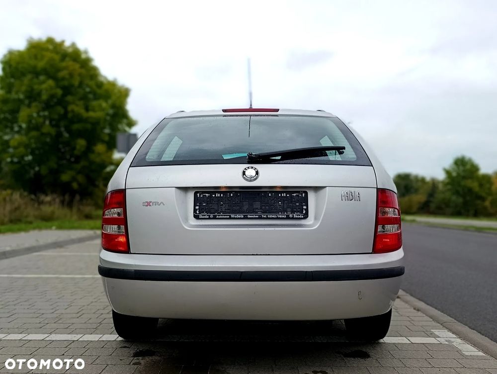 Skoda Fabia - 8
