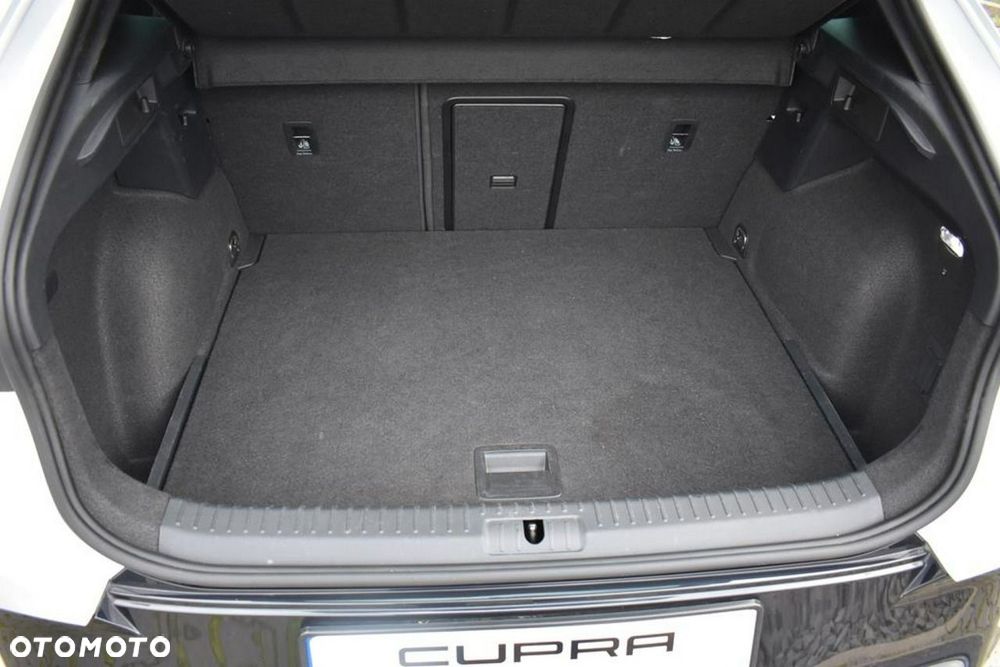Cupra Formentor 1.5 eTSI DSG - 9