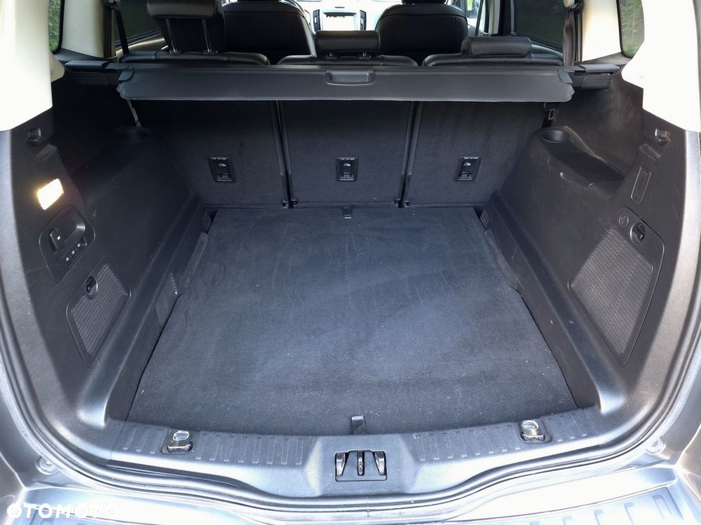 Ford S-Max 2.0 TDCi Titanium - 36