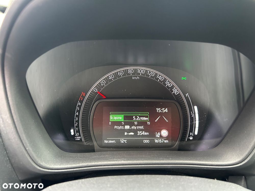 Toyota Aygo X 1.0 VVT-i Executive - 12