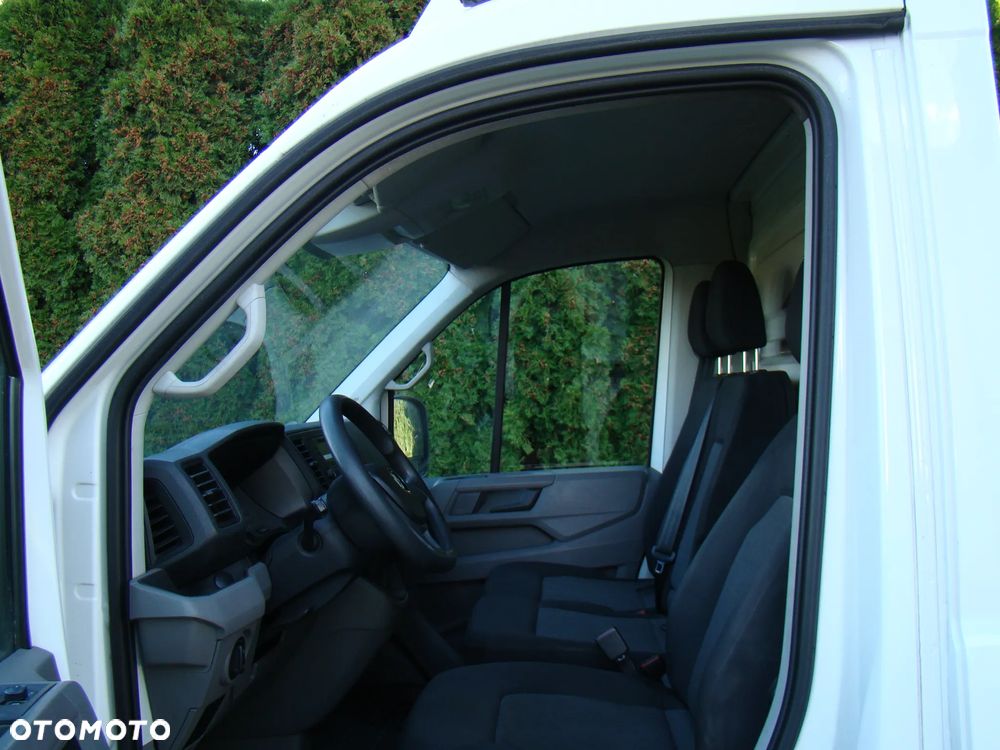Volkswagen CRAFTER - 12