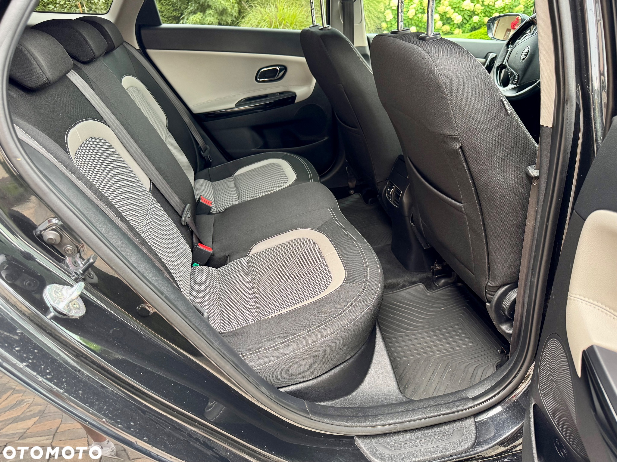 Kia Ceed 1.6 CRDi 136 ISG SW Edition 7 - 20