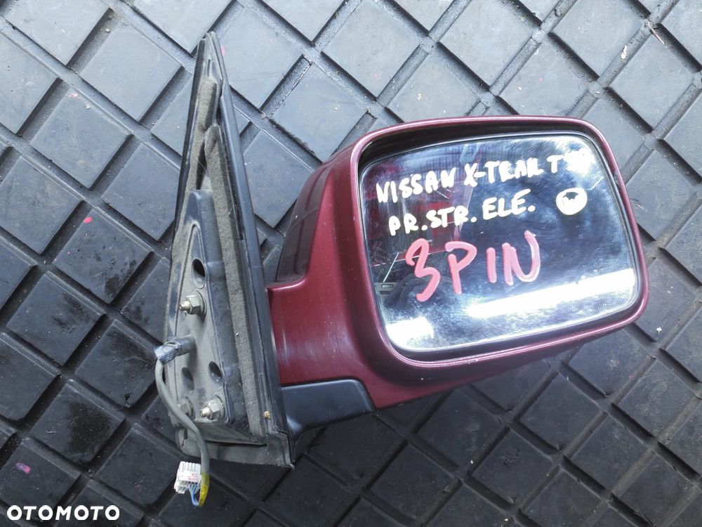 LUSTERKO PRAWE NISSAN X-TRAIL I 01-13 3PIN - 2