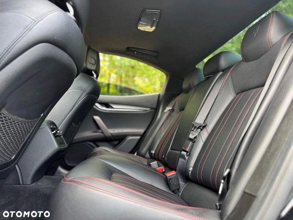 Maserati Ghibli S Q4 - 12