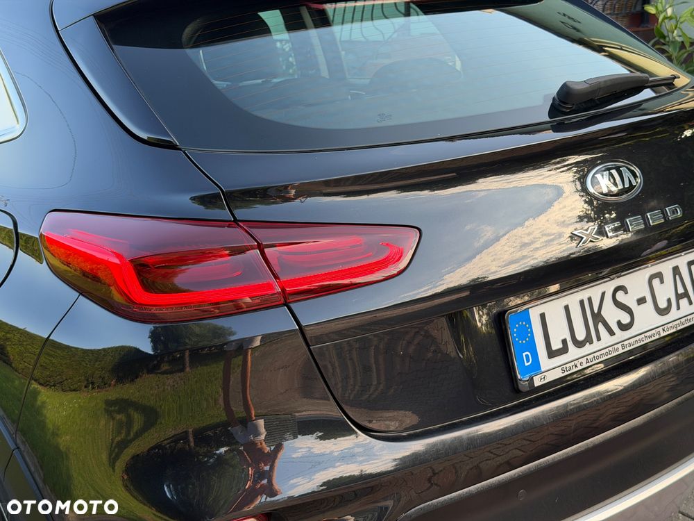 Kia XCeed 1.5 T-GDI OPF BLACK XDITION - 14
