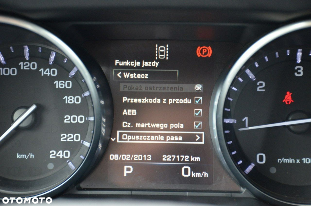 Land Rover Discovery Sport - 40
