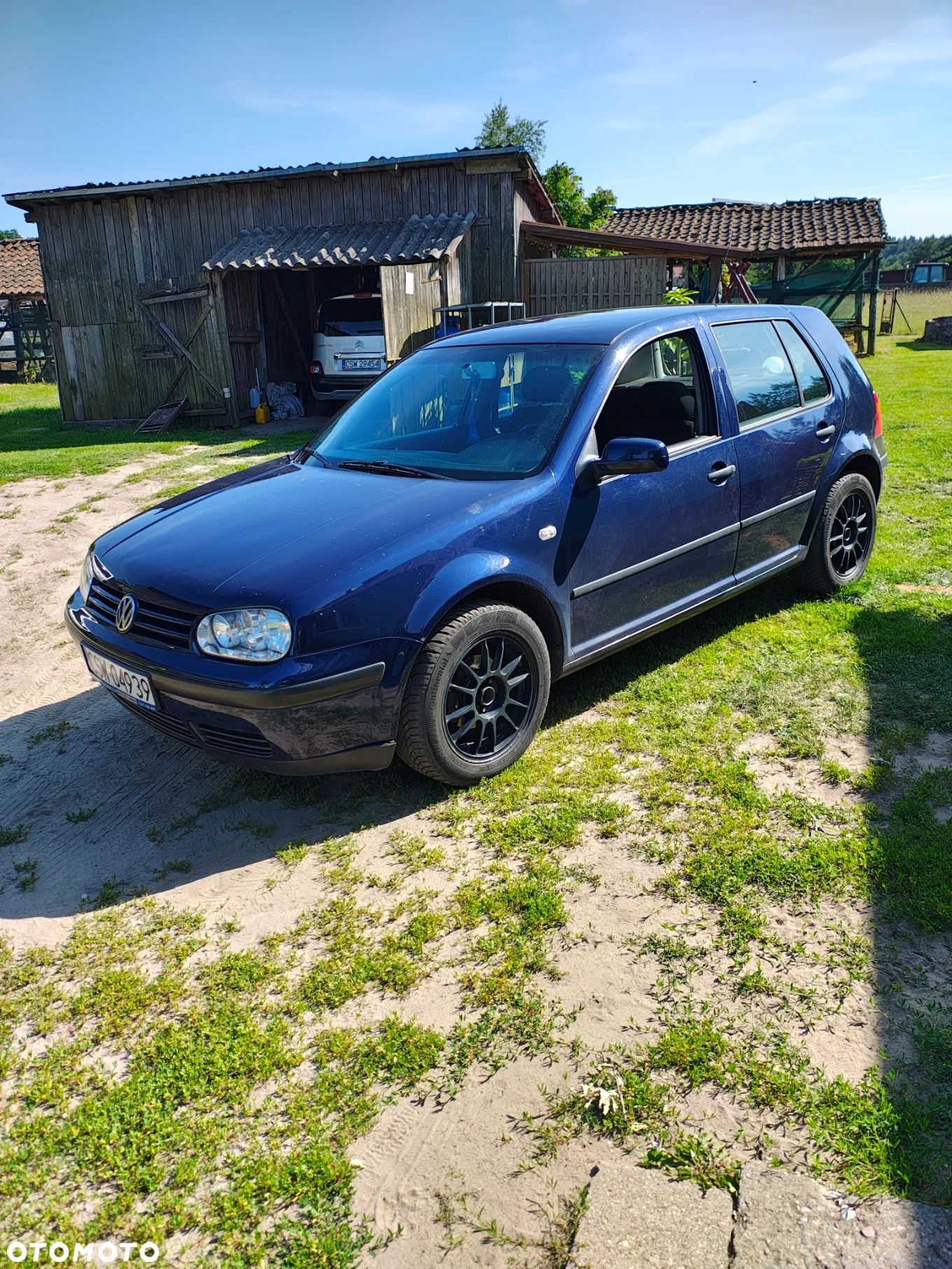Volkswagen Golf IV 1.6 Basis - 1