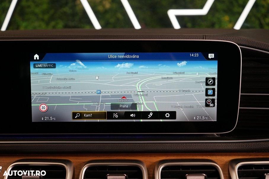 Mercedes-Benz GLS - 33