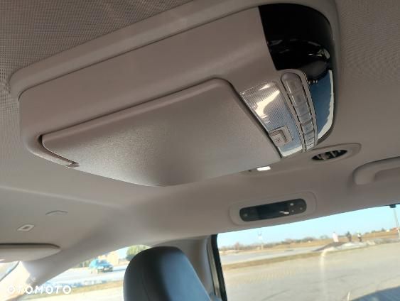 Chrysler Pacifica - 12