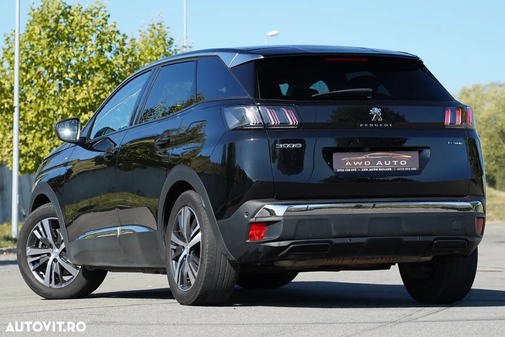 Peugeot 3008 Plug-In Hybrid 225 e-EAT8 Allure Pack - 4