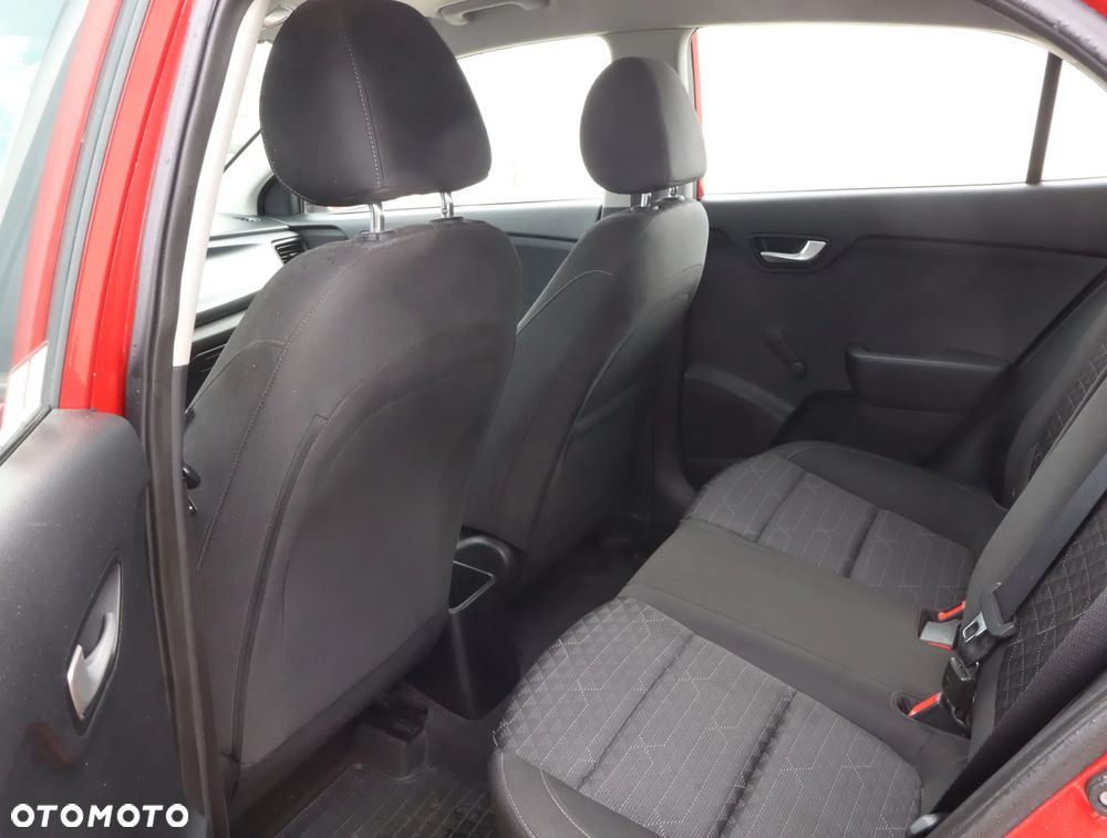Kia Rio 1.2 M (klm) - 12