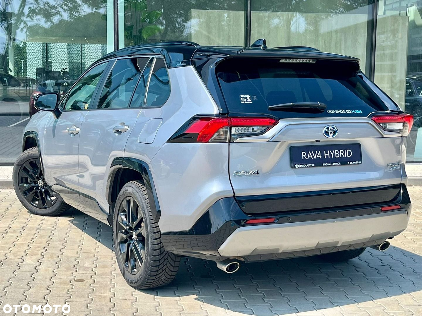 Toyota RAV4 - 11