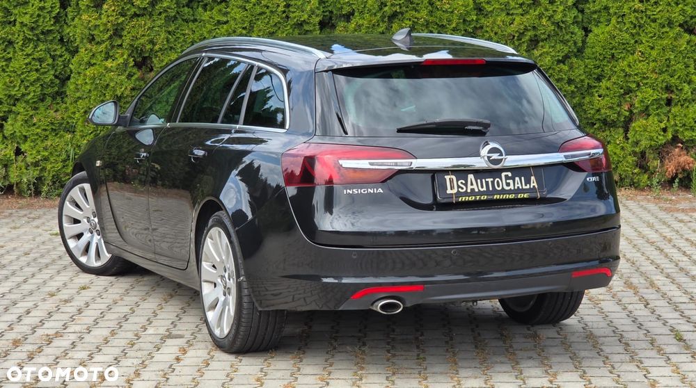 Opel Insignia - 10