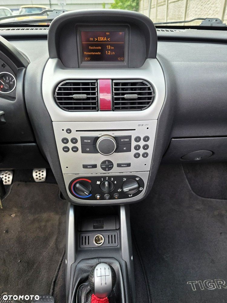 Opel Tigra Twin Top 1.8 Cosmo - 16