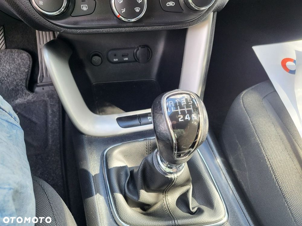 Kia Ceed - 29