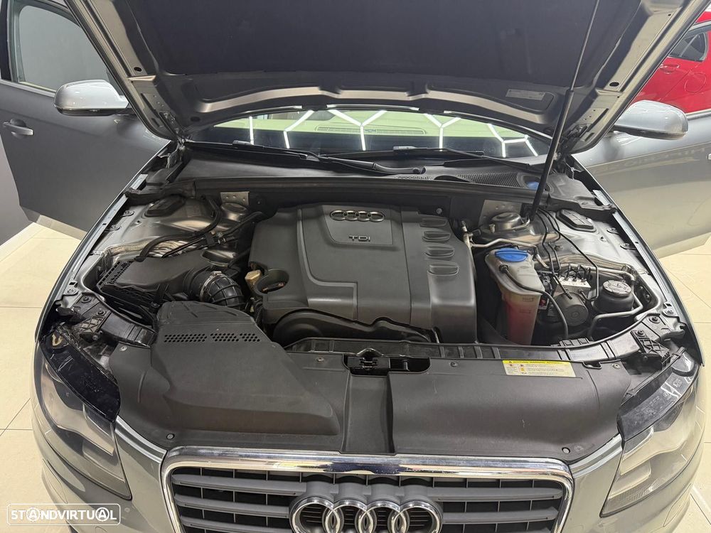 Audi A4 2.0 TDI exclusive Multitronic - 31