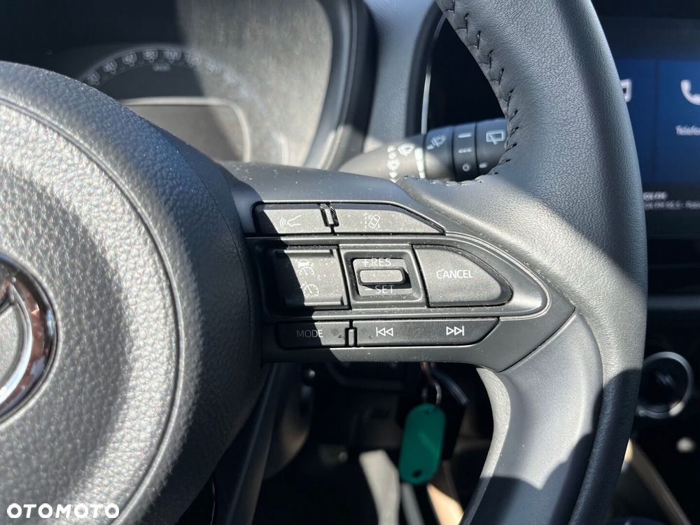 Toyota Aygo X 1.0 VVT-i Style CVT - 13