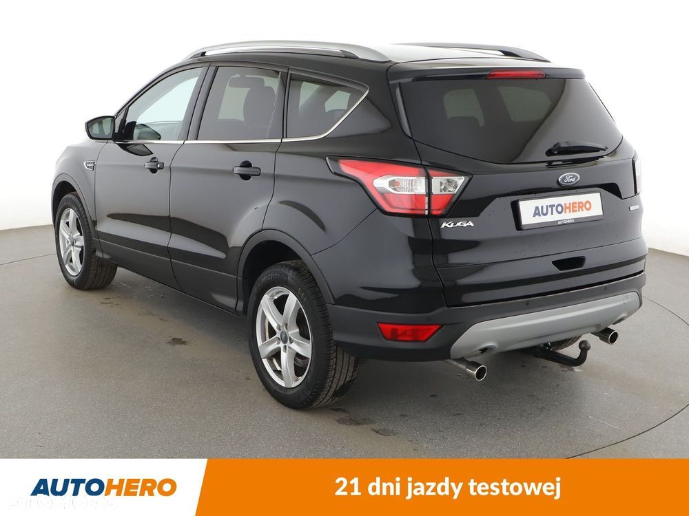 Ford Kuga - 4