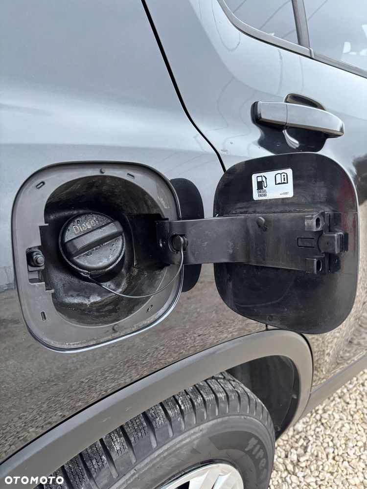 Chevrolet Trax 1.7TD LS - 23