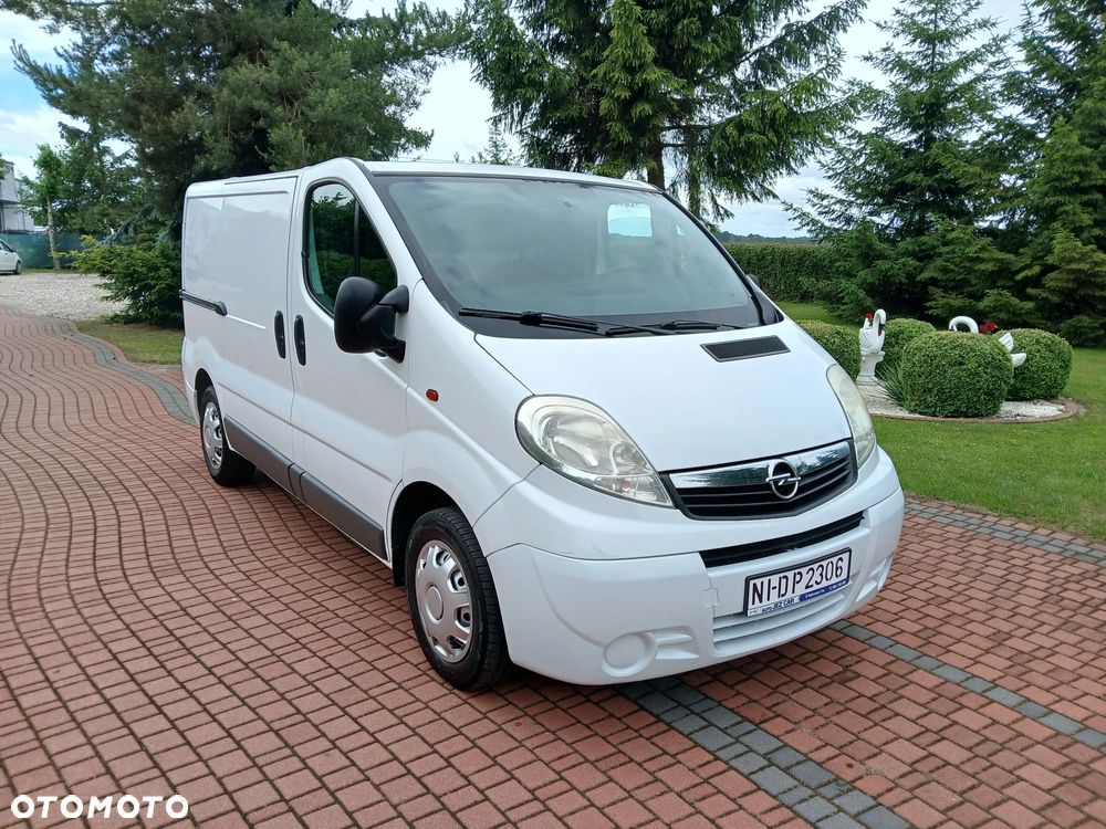Opel VIVARO - 2