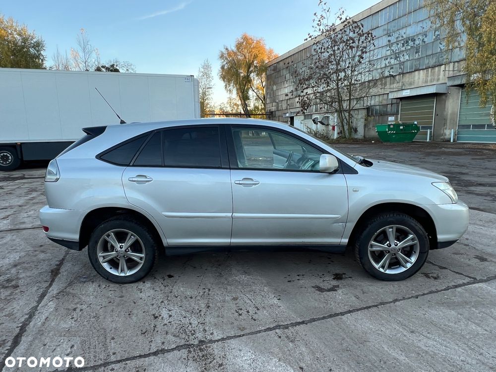 Lexus RX - 12