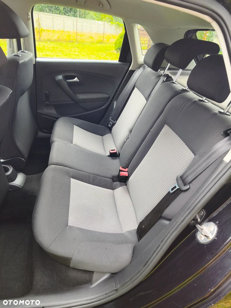 Volkswagen Polo - 13