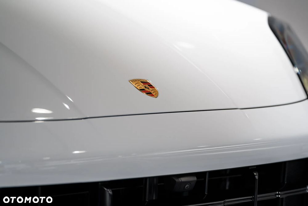 Porsche Cayenne - 22