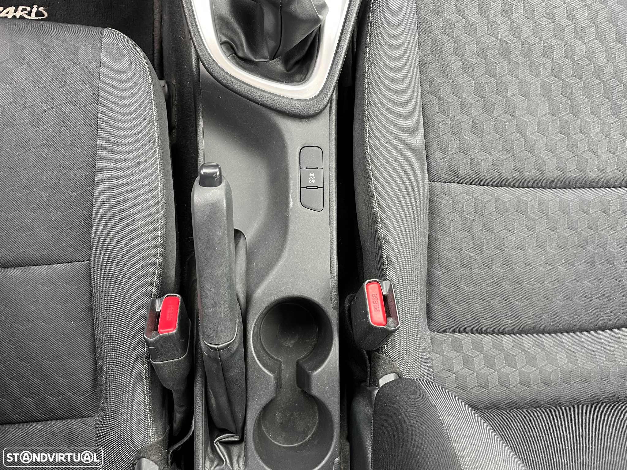 Toyota Yaris 1.0 VVT-i Comfort - 29