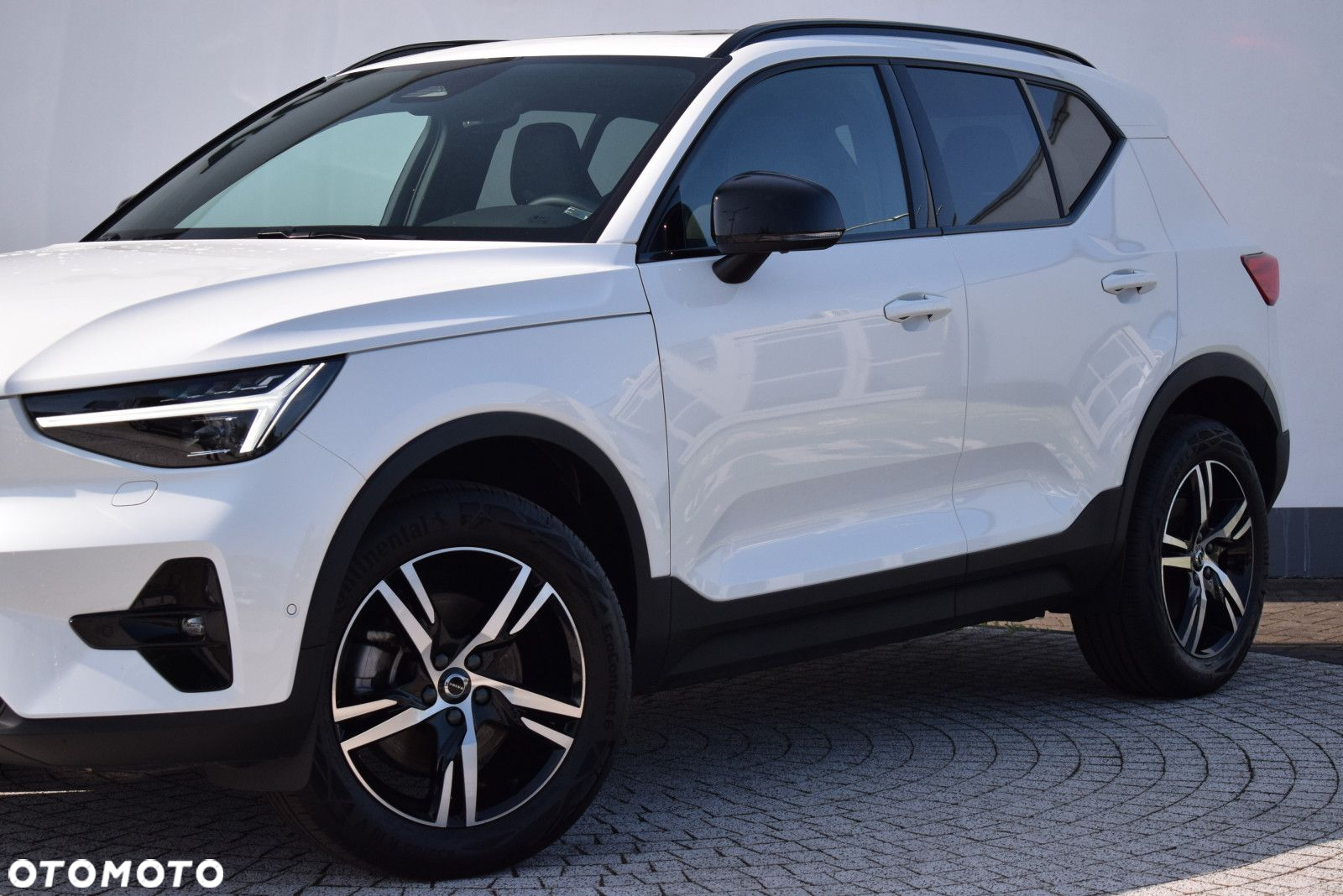 Volvo XC 40 - 5