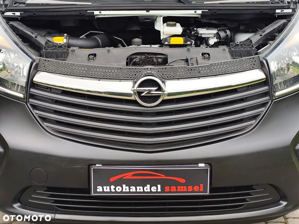 Opel Vivaro - 20