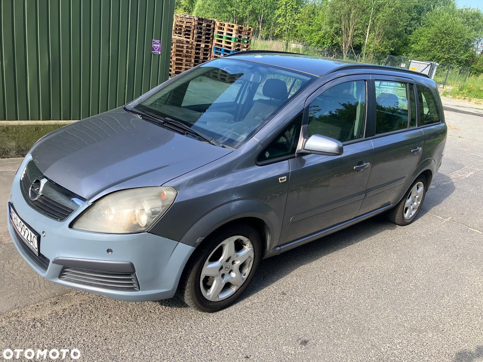 Opel Zafira 1.9 CDTI Edition - 2