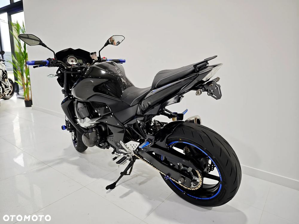 Kawasaki Z - 12