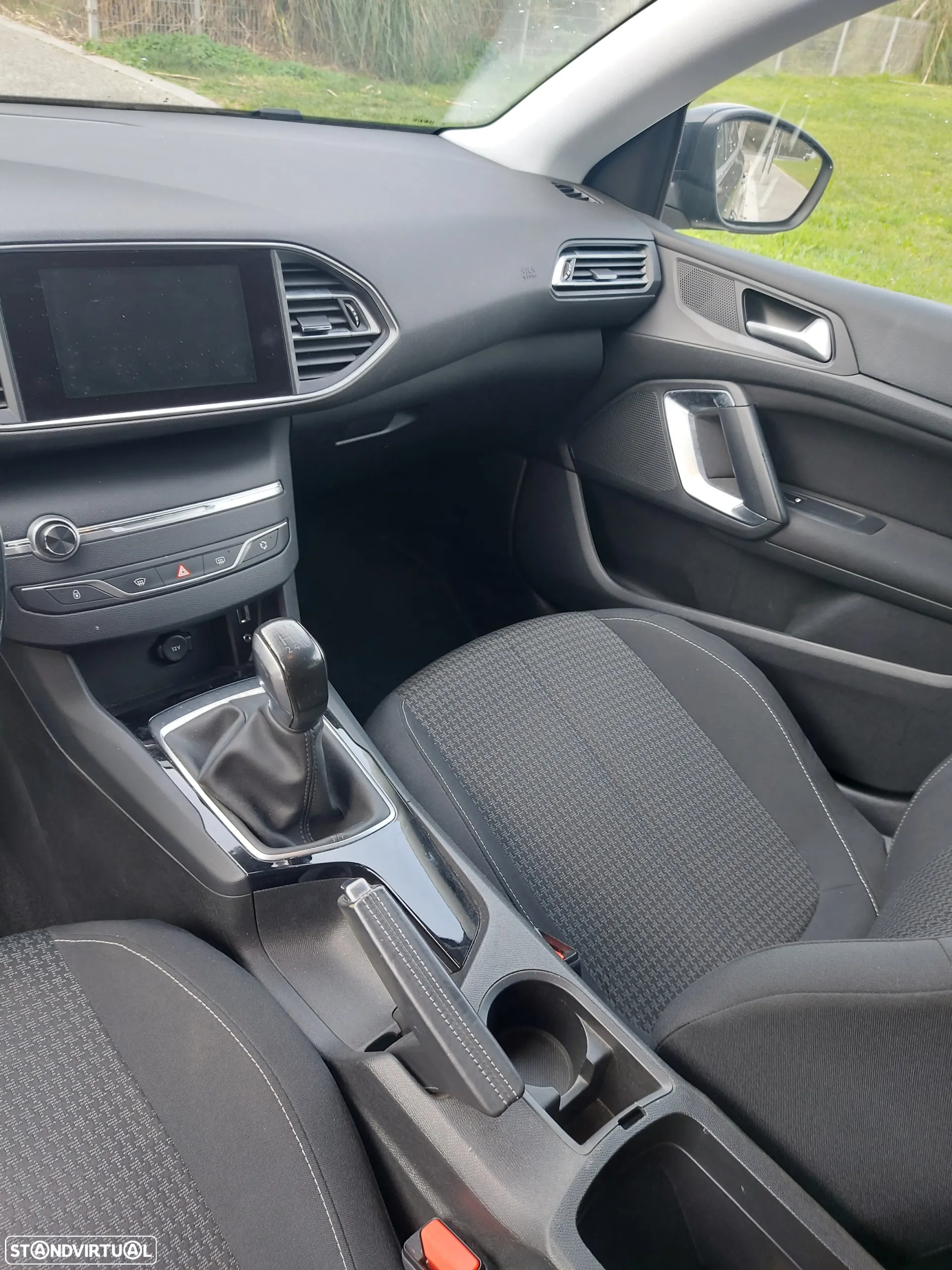 Peugeot 308 1.6 BlueHDi Style J17 - 10