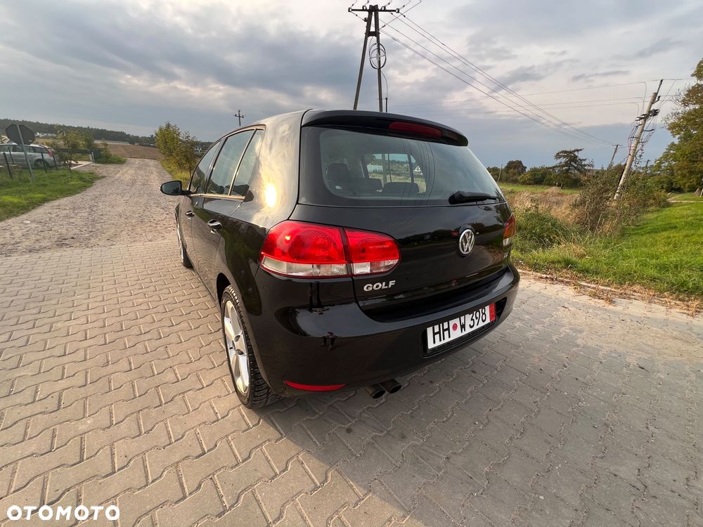 Volkswagen Golf - 16