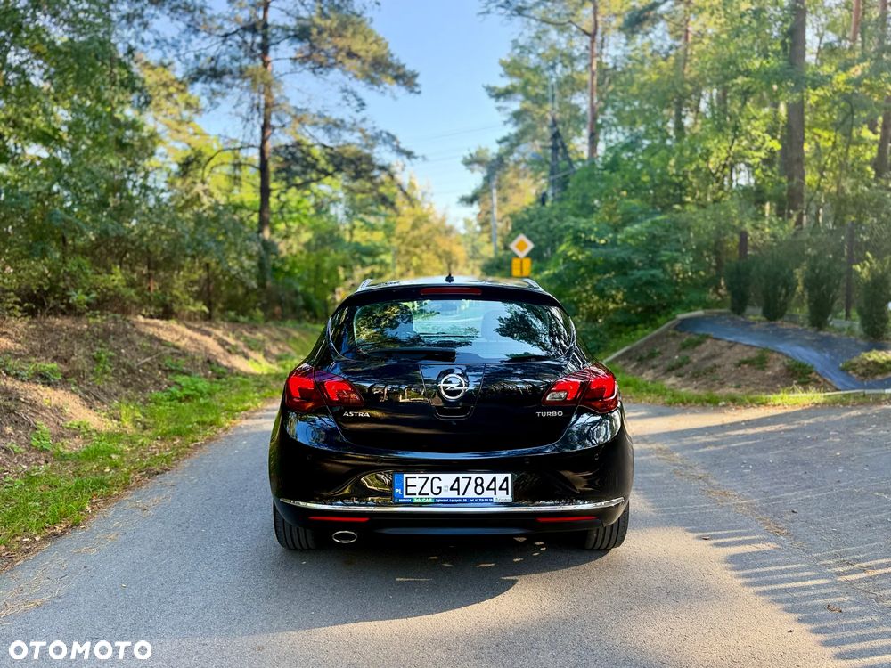 Opel Astra 1.4 T Cosmo - 8