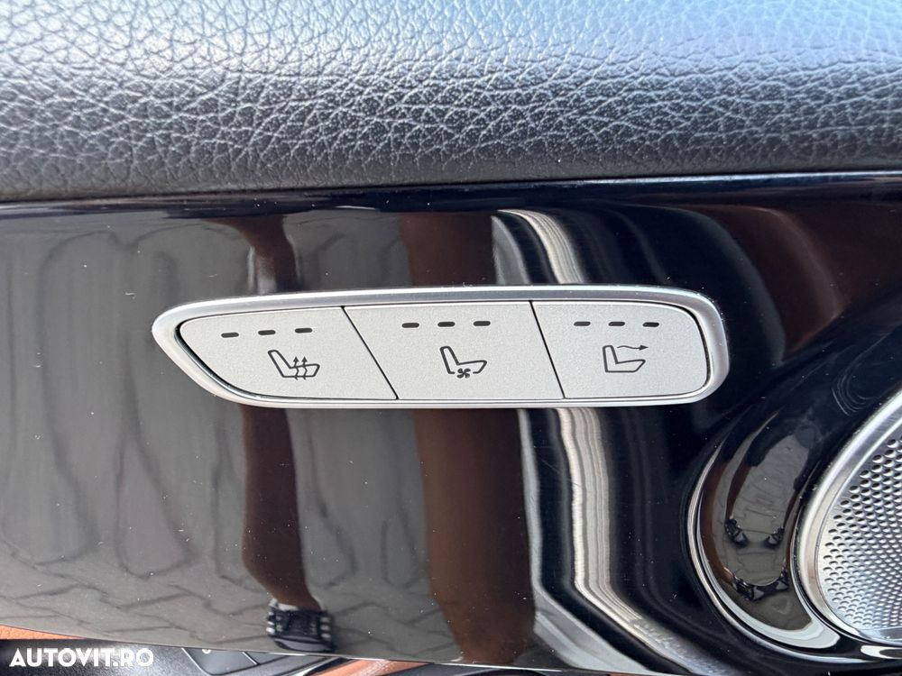 Mercedes-Benz C - 23