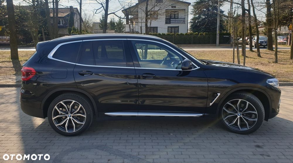 BMW X3 xDrive20d - 9