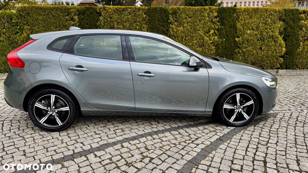 Volvo V40 D2 Kinetic - 11