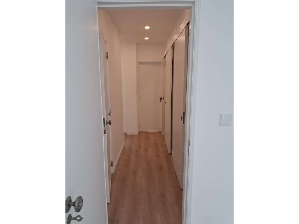 T3 em Alfornelos - Grande imagem: 3/16