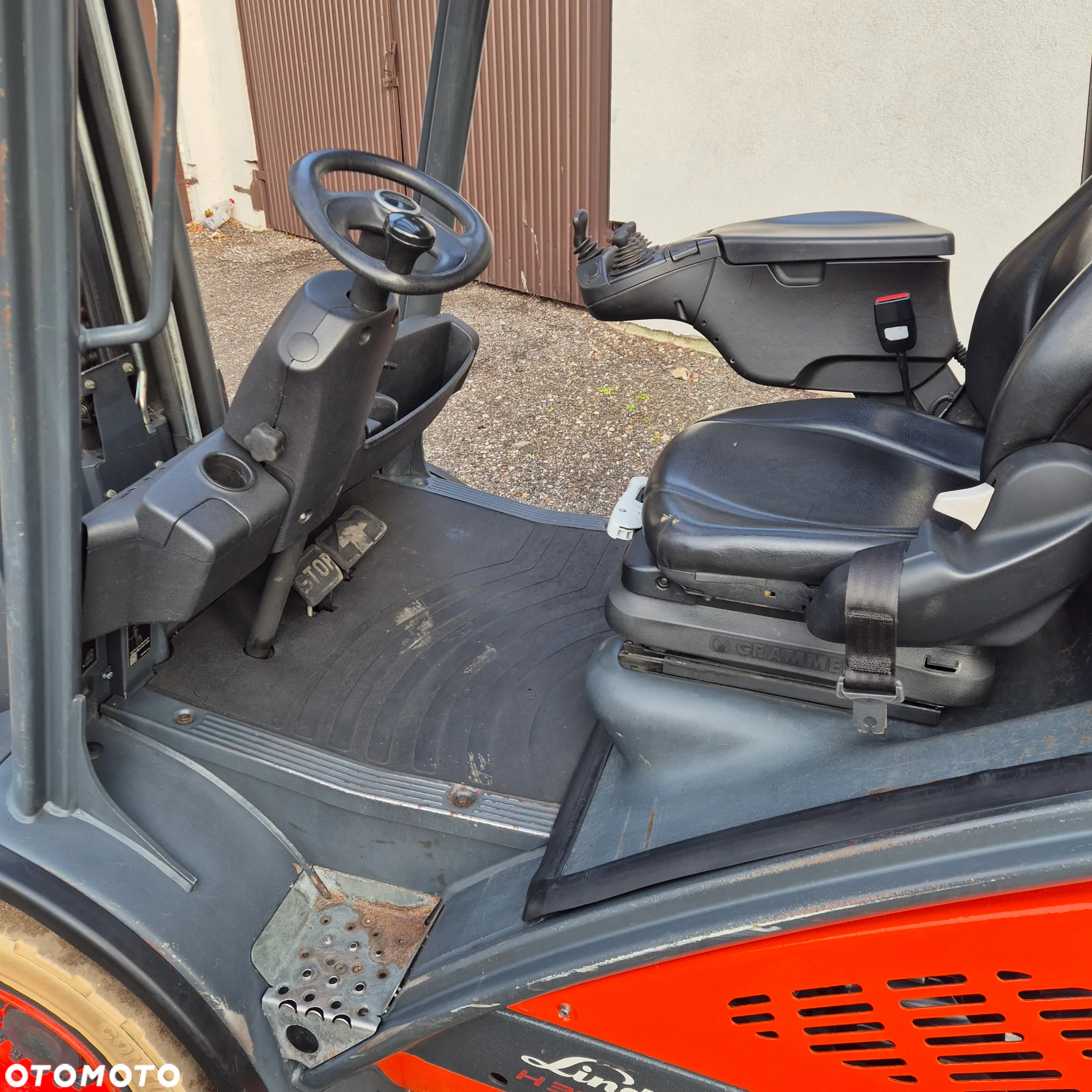 Linde H30T-02 3 tonowy 6200mth - 9