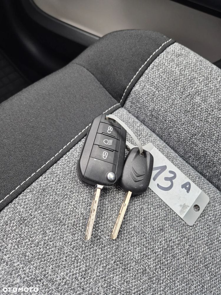 Citroën C3 1.2 PureTech C-Series - 32
