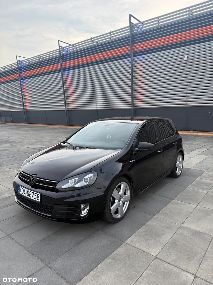 Volkswagen Golf 2.0 TDI DPF DSG GTD - 2