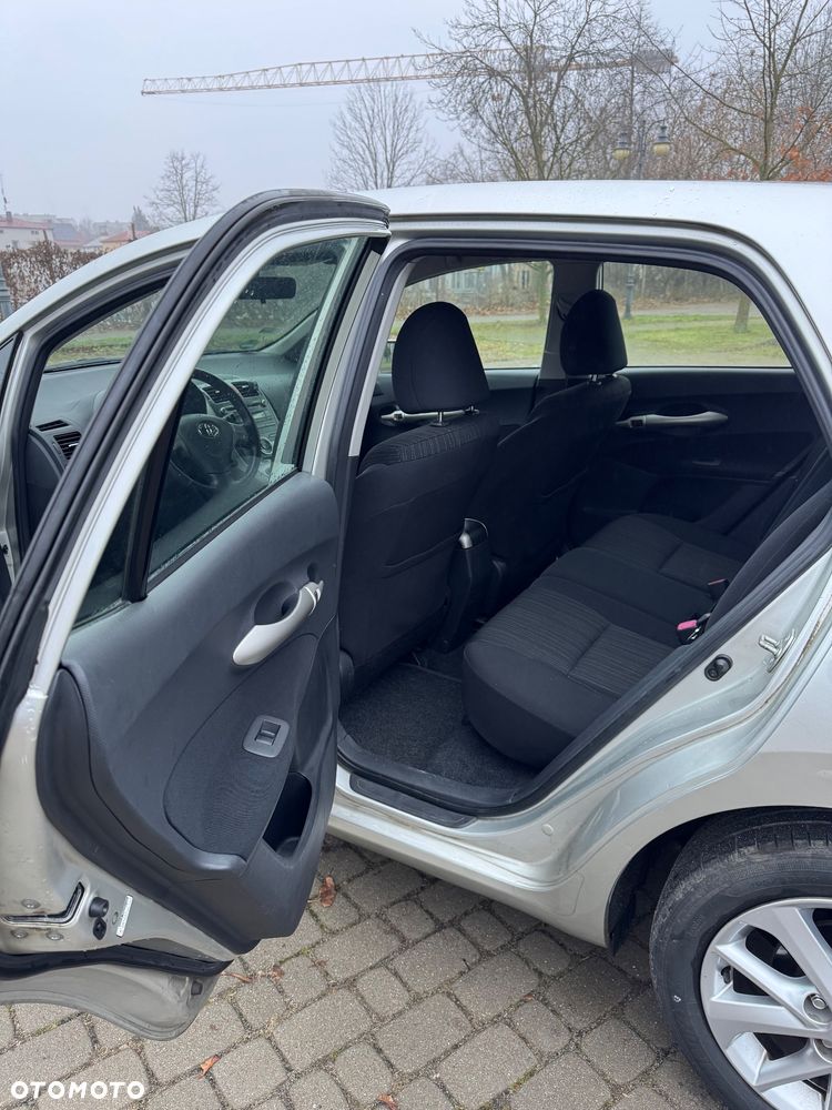 Toyota Auris 1.6 VVT-i Sol - 12