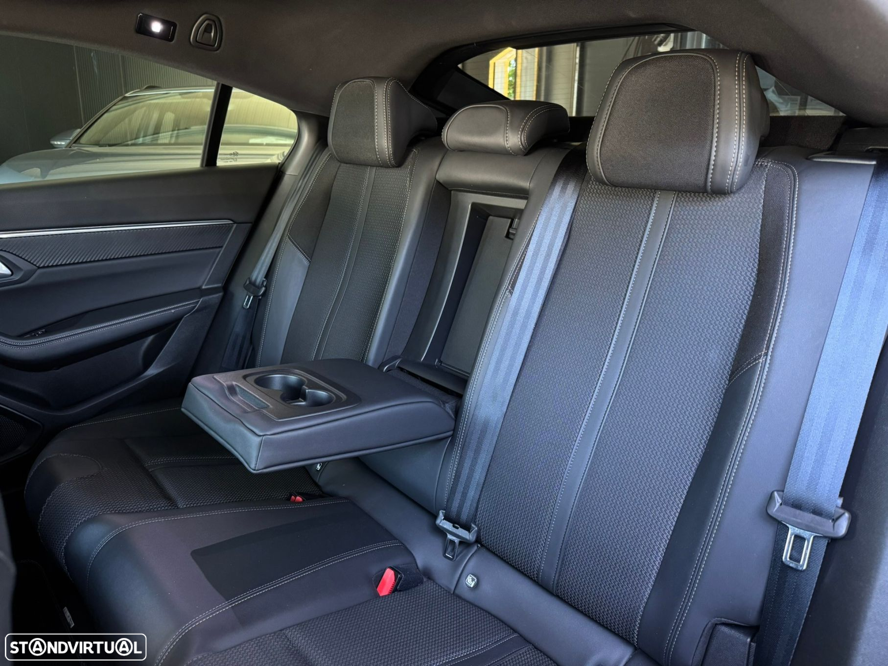 Peugeot 508 1.5 BlueHDi GT EAT8 - 26