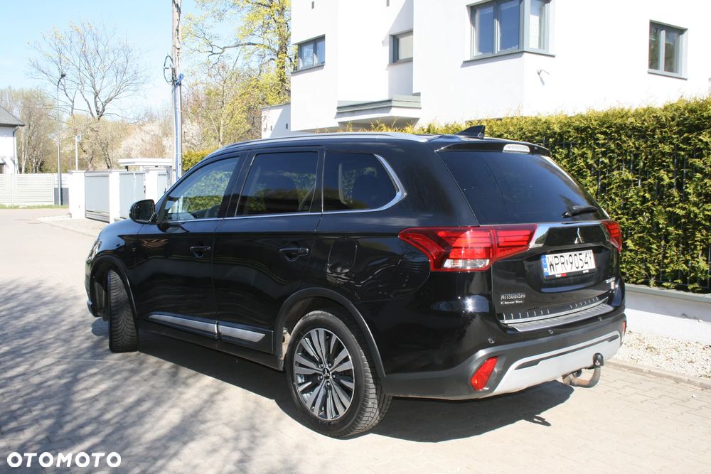 Mitsubishi Outlander - 39