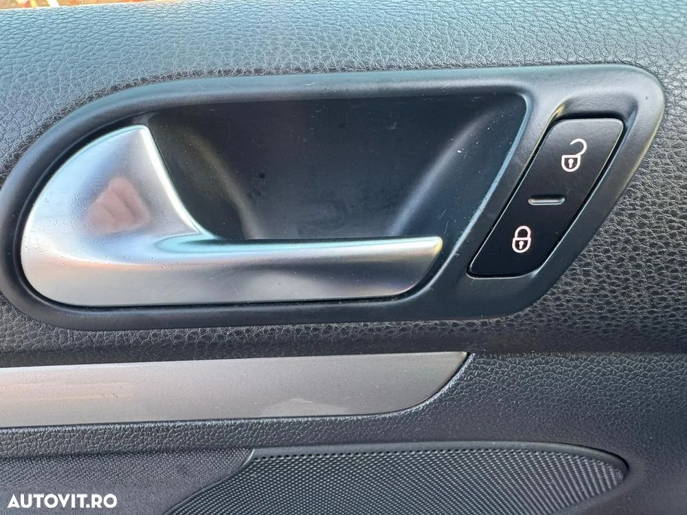 Volkswagen Golf Variant 1.6 TDI DPF Trendline - 16