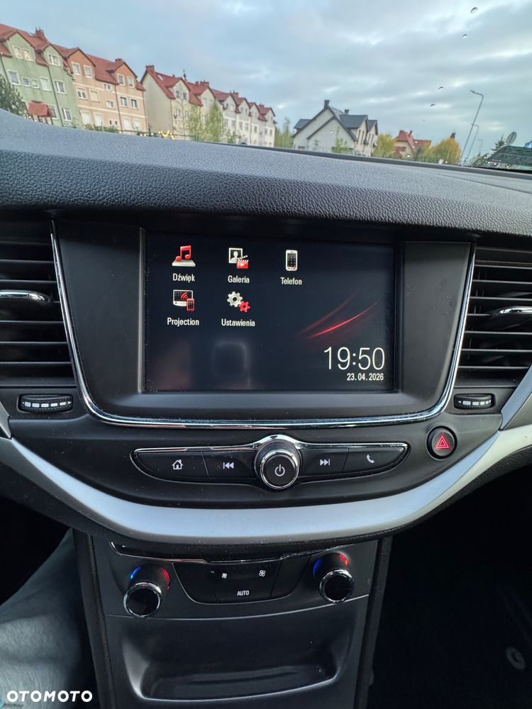 Opel Astra 1.6 CDTI Enjoy - 11