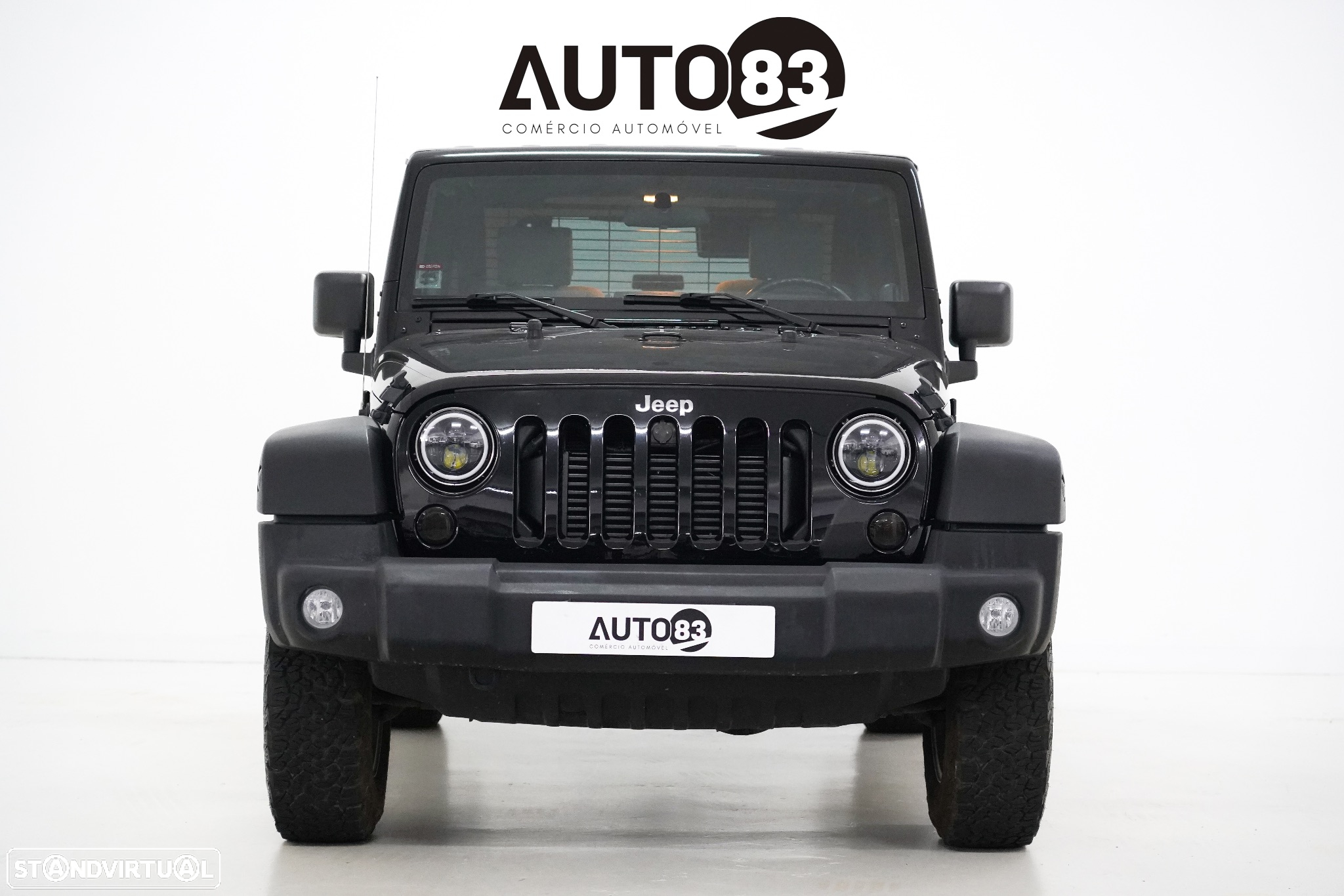 Jeep Wrangler - 2