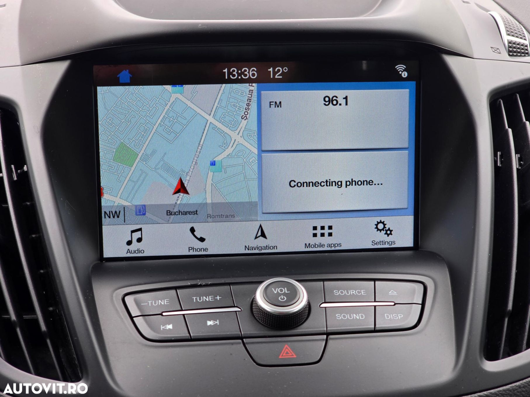 Ford Kuga - 20