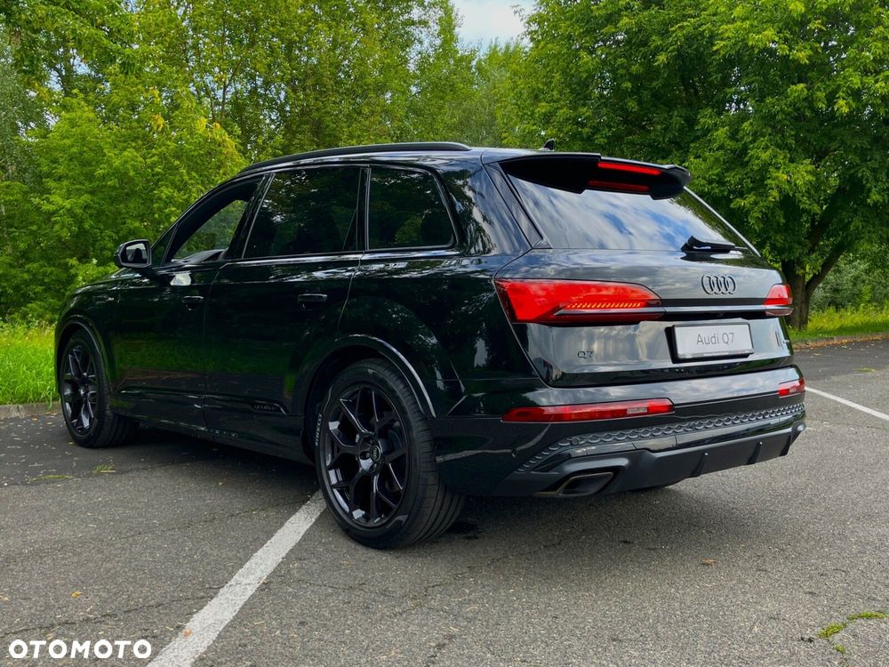 Audi Q7 - 10